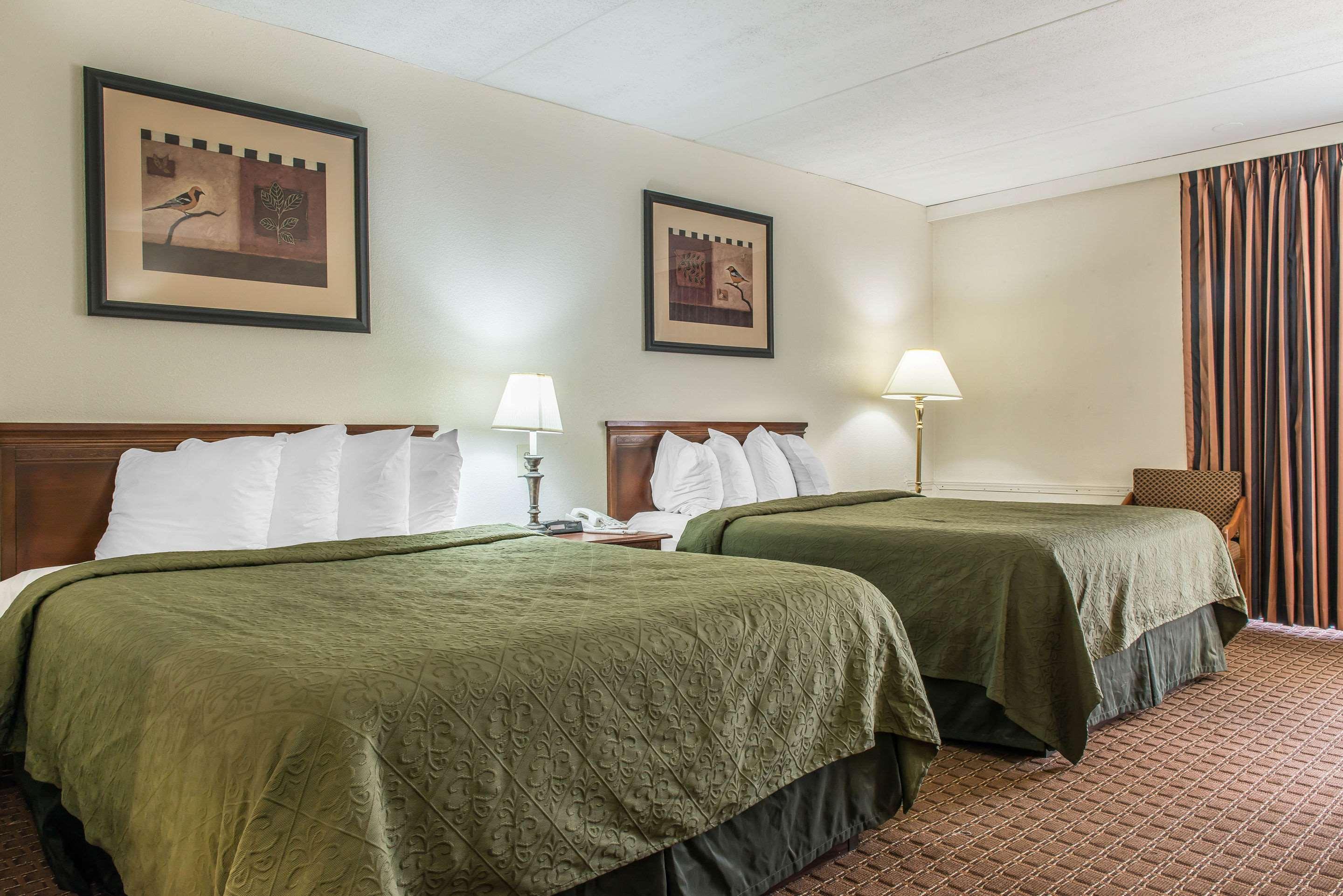 Rodeway Inn Brookville Exterior foto